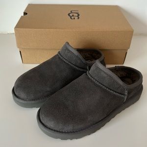 Ugg classic slipper